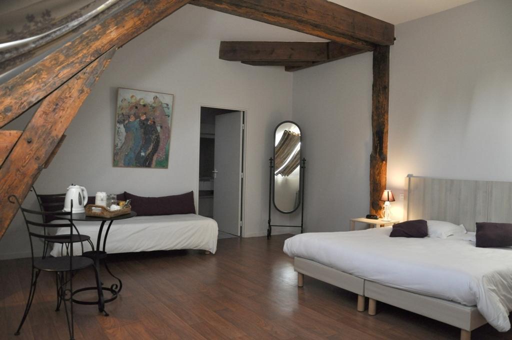 Domaine De Roiffe Hotel Exterior photo